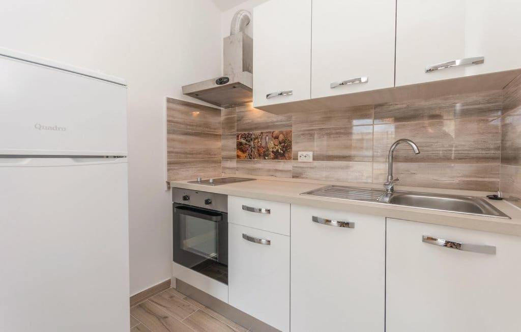 Apartmani Andrija باكوشتاني المظهر الخارجي الصورة